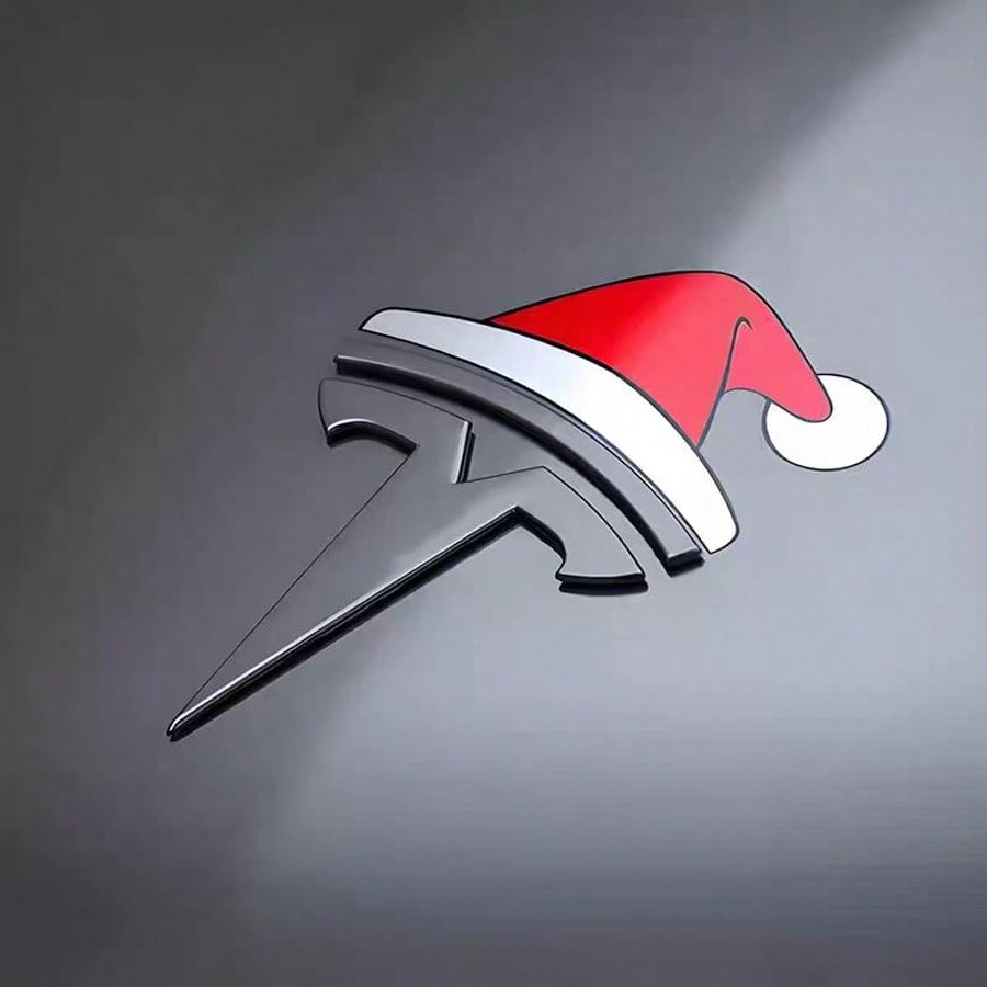 2PCS Christmas Hat Car Badge Stickers – Raised Holiday Auto Decor