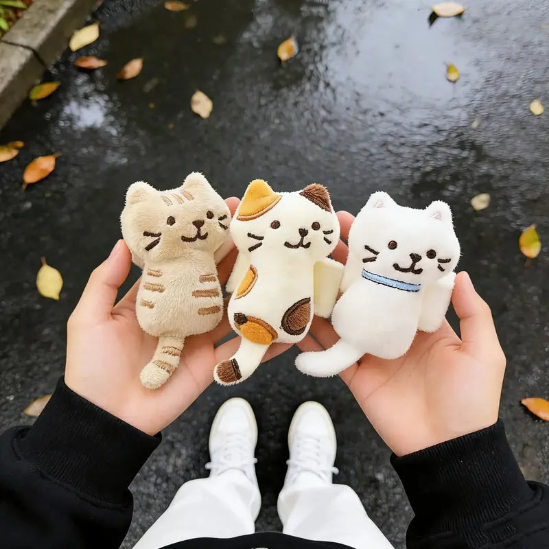 Cute Cat Strap Clip – Plush Backpack & Cable Organizer