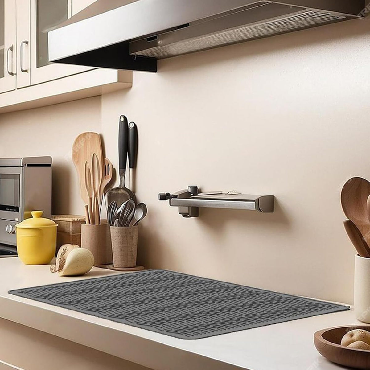 Stop Wet, Cluttered Countertops – Extra-Large Silicone Dish Drying Mat｜Raised Drainage Ridges, Non-Slip Flexible Design for Dishes, Cookware, Coffee Stations & More