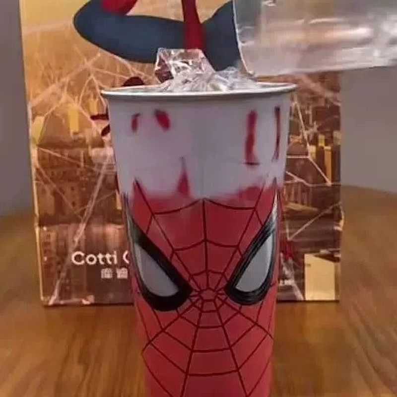 Spider-Man Color Changing Tumbler 500ml/700ml with Lid & Straw